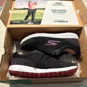 Skechers Womens Black and Purple Athletic Golf Shoes